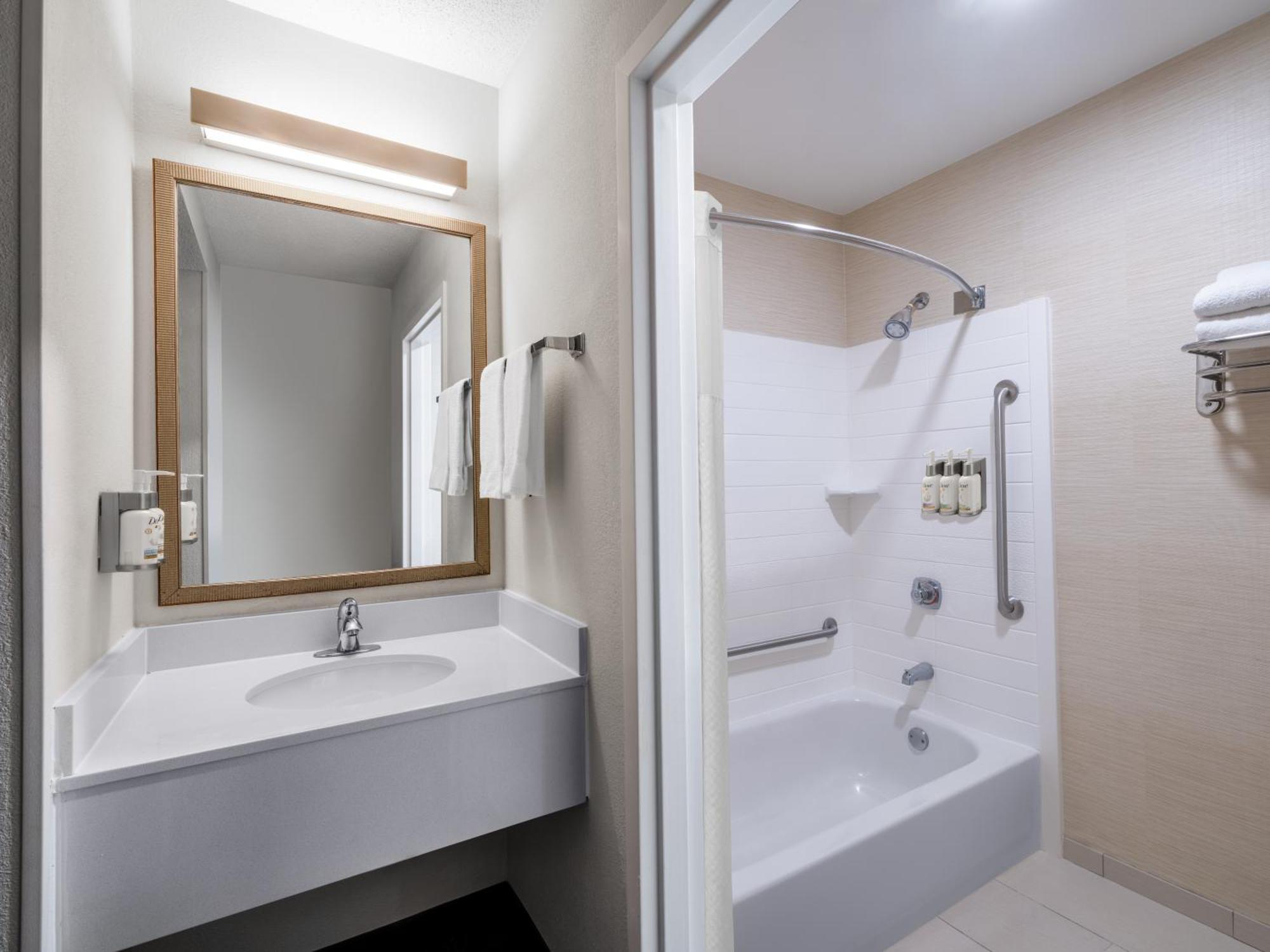 Garner Hotel Macon West By Ihg Kültér fotó
