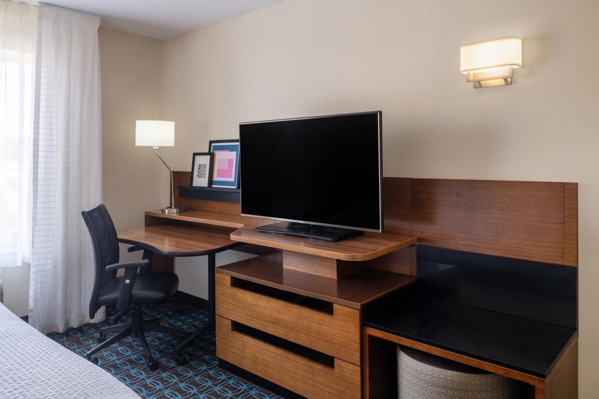 Garner Hotel Macon West By Ihg Kültér fotó